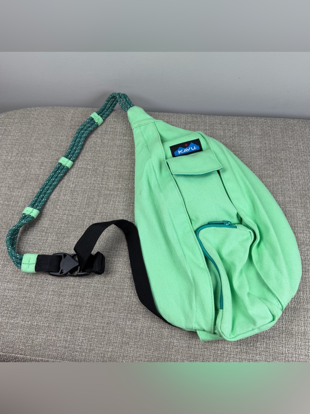 KAVU Sling Bag Green Pack Rope Shoulder Strap Travel Gorpcore Hiking Canvas